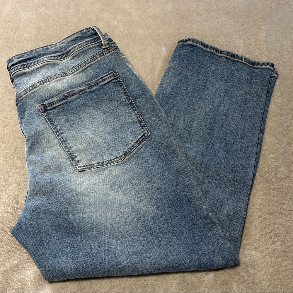 Time and Tru Plus Size Light Blue Straight Cropped Jeans